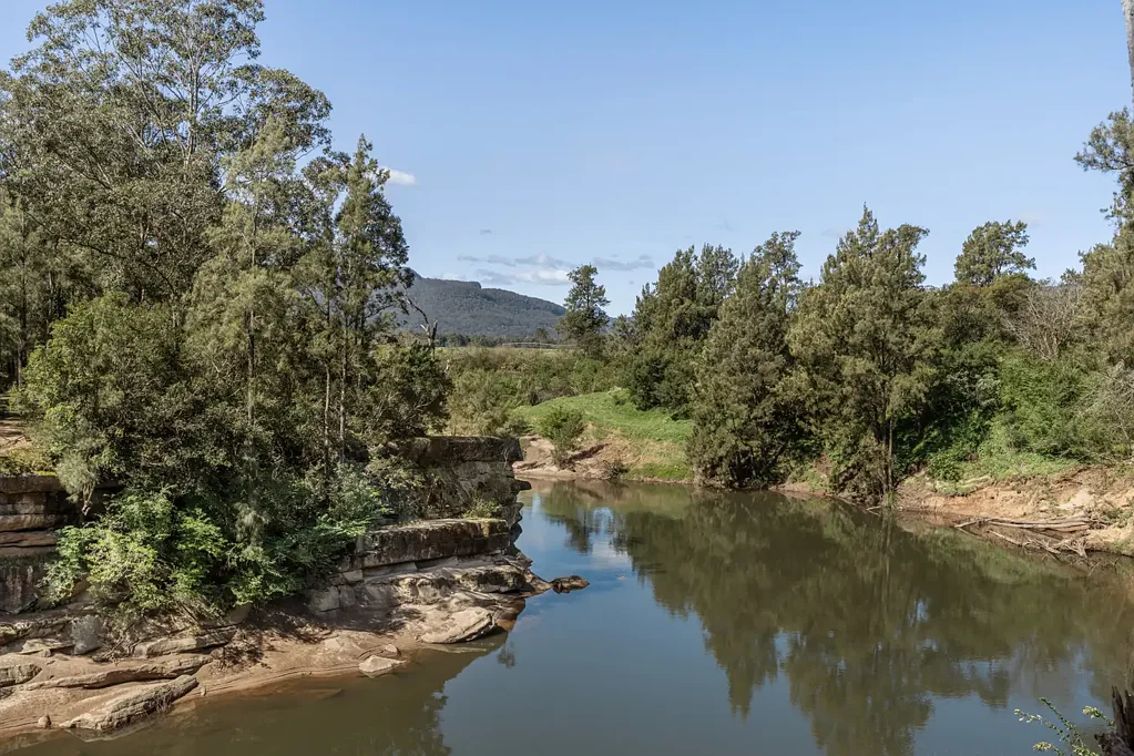 Kangaroo Valley 4 Slaapkamer Riverside Family Living in the Heart of Kangaroo Valley