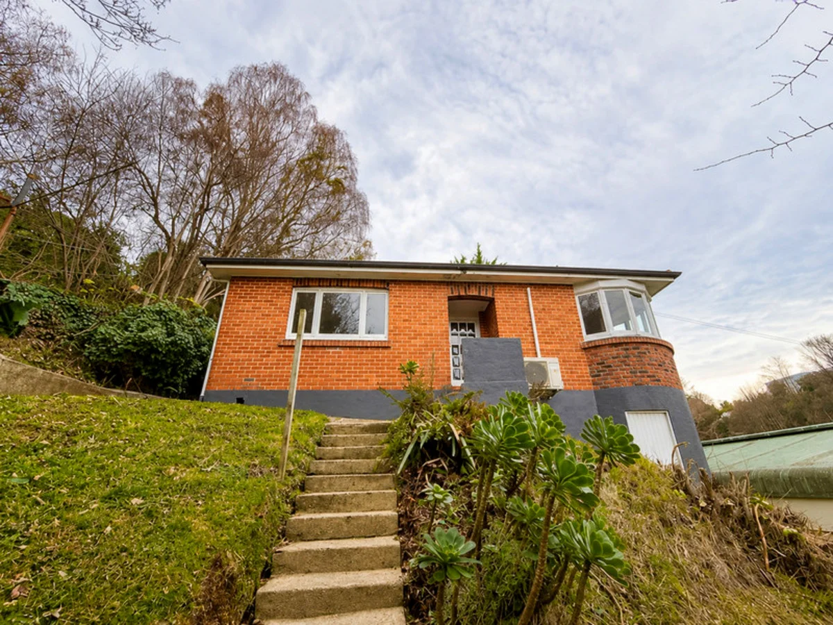 Tidy Central Dunedin home