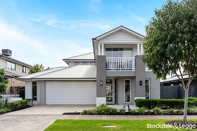 Craigieburn 4 Slaapkamer Grand Luxury Ex-Display Family Home with Premium Finishes & Multiple Living Zones