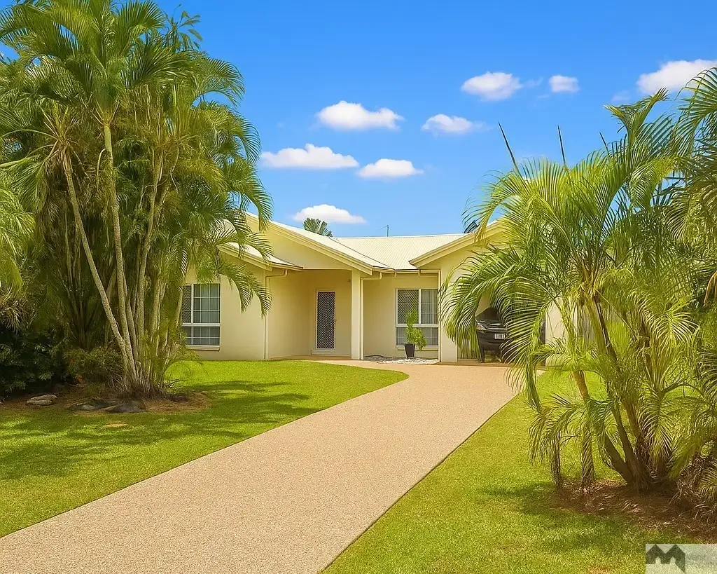 5 Bee Close, Bentley Park, QLD 4869
