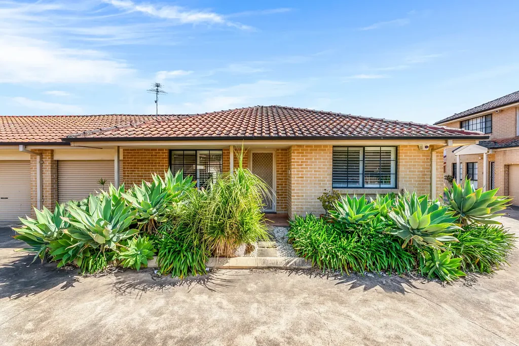 2/89 Minto Road, Minto, NSW 2566