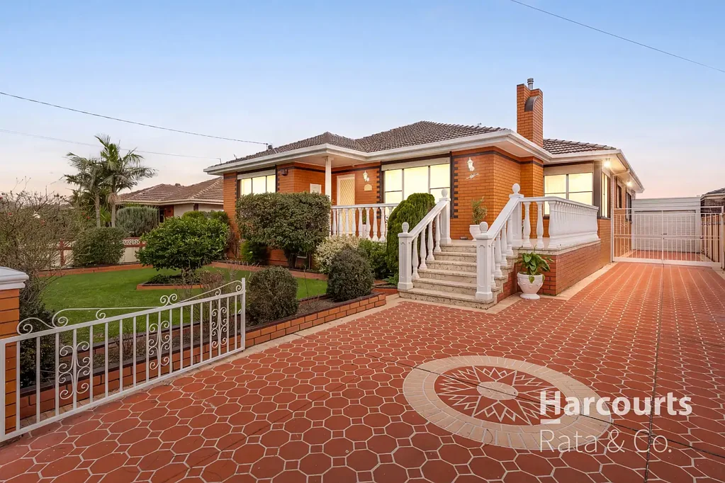 Lalor 4બેડરૂમ A Brilliant Home on 740m2