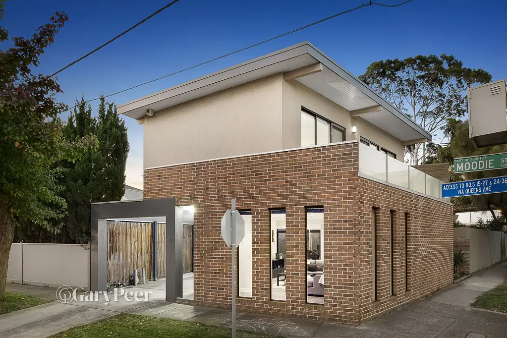 Caulfield East 2房 黄金地段的独立式住宅，尽享优质生活 Freestanding living in a prized lifestyle pocket