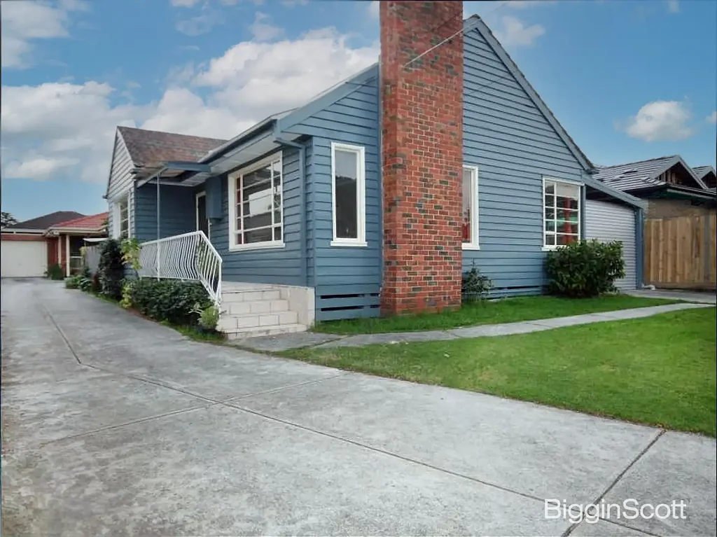 A delightful 3-bedroom home within easy reach of all amenities.