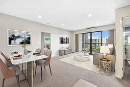176/2 Signal Terrace, Cockburn Central