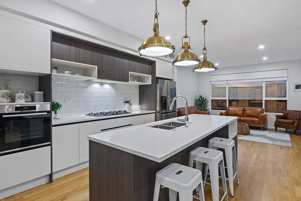 Orewa 6chambre All-Day Sun, Multi-Gen Living, Maximum Space