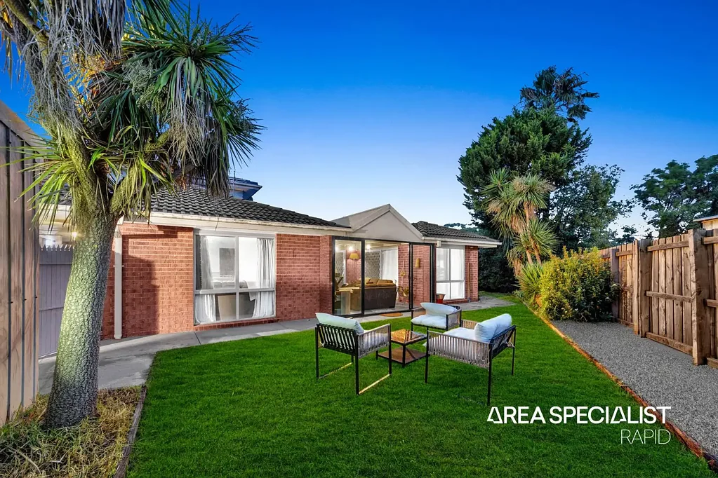 Narre Warren South 4ਬੈੱਡਰੂਮ Spacious Family Home with Effortless Entertaining Appeal!
