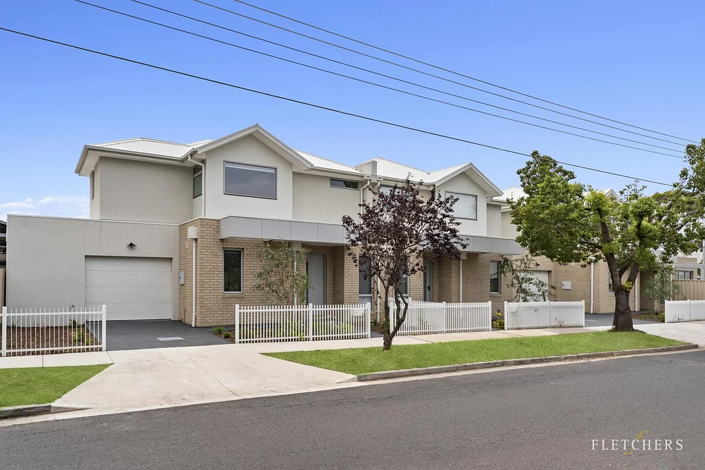 2C Nolan Avenue, Brooklyn, VIC 3012