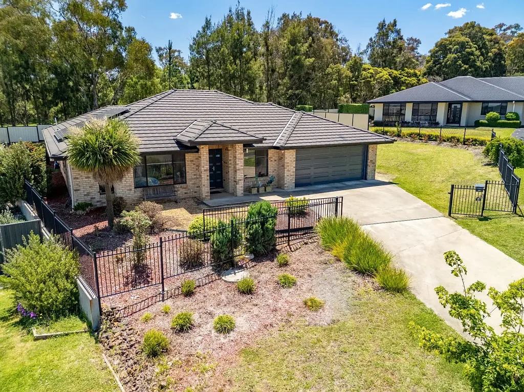 5 Grandview Crescent, Armidale, NSW 2350