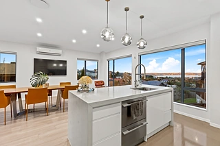 26A Bernleigh Terrace, West Harbour, Waitakere City