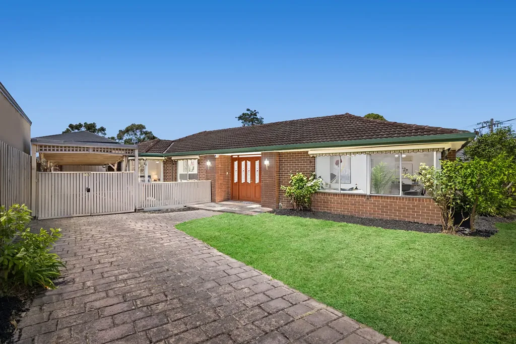 Spacious Family Living in a Prime Wheelers Hill Location