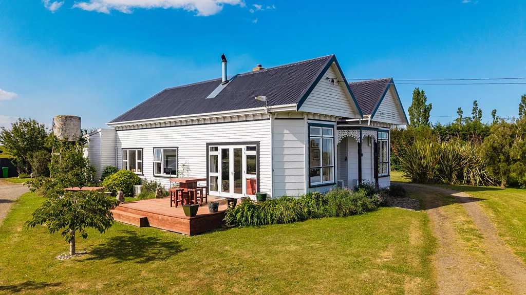 Waimate Character, charm and views