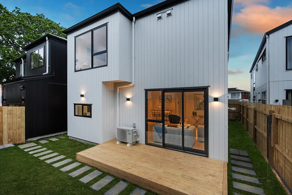 4A Fratley Avenue, Farm Cove, Manukau City, Auckland