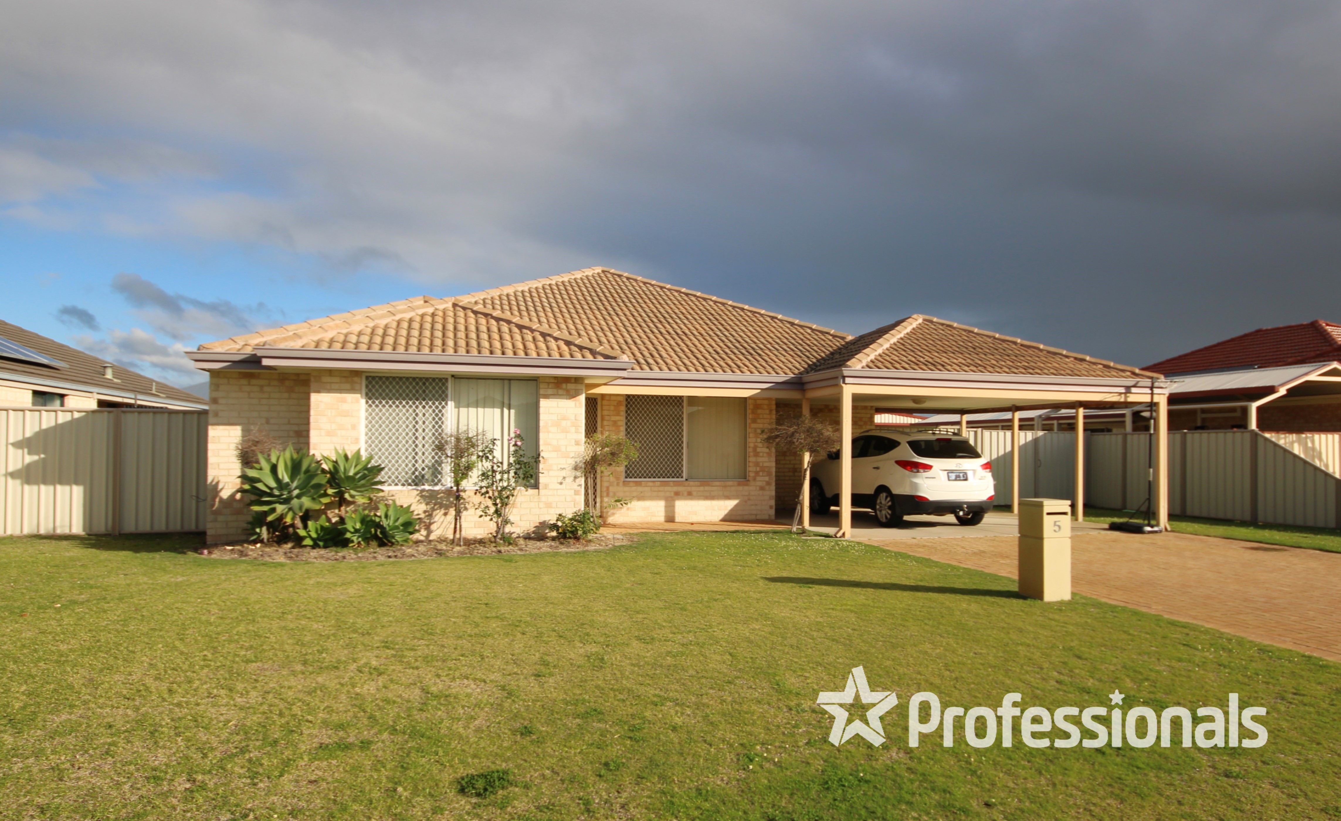 5 JADEITE ST, AUSTRALIND WA 6233, 0 Kuwarto, 0 Banyo, House