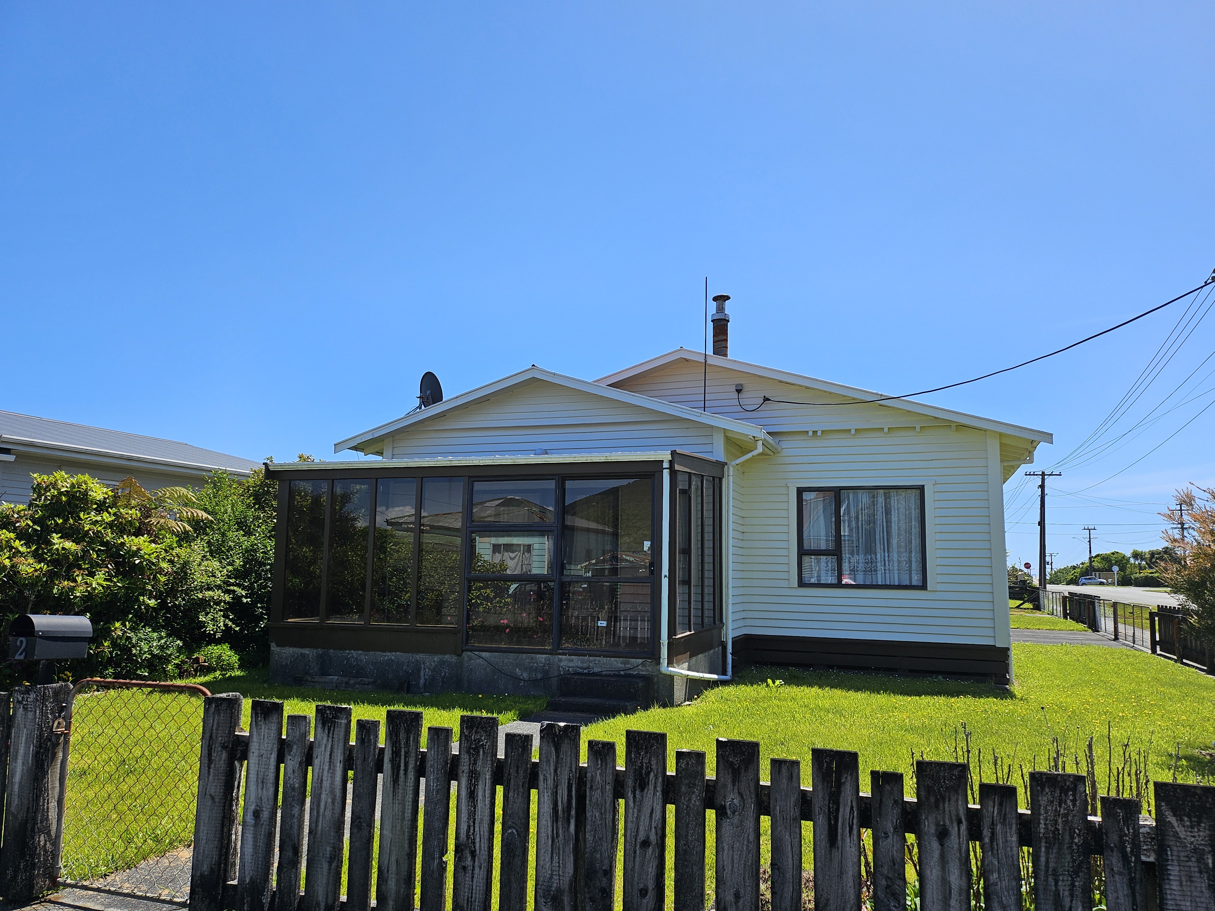 2 Clifford Street, Cobden, Grey, 2 Bedrooms, 1 Bathrooms, House