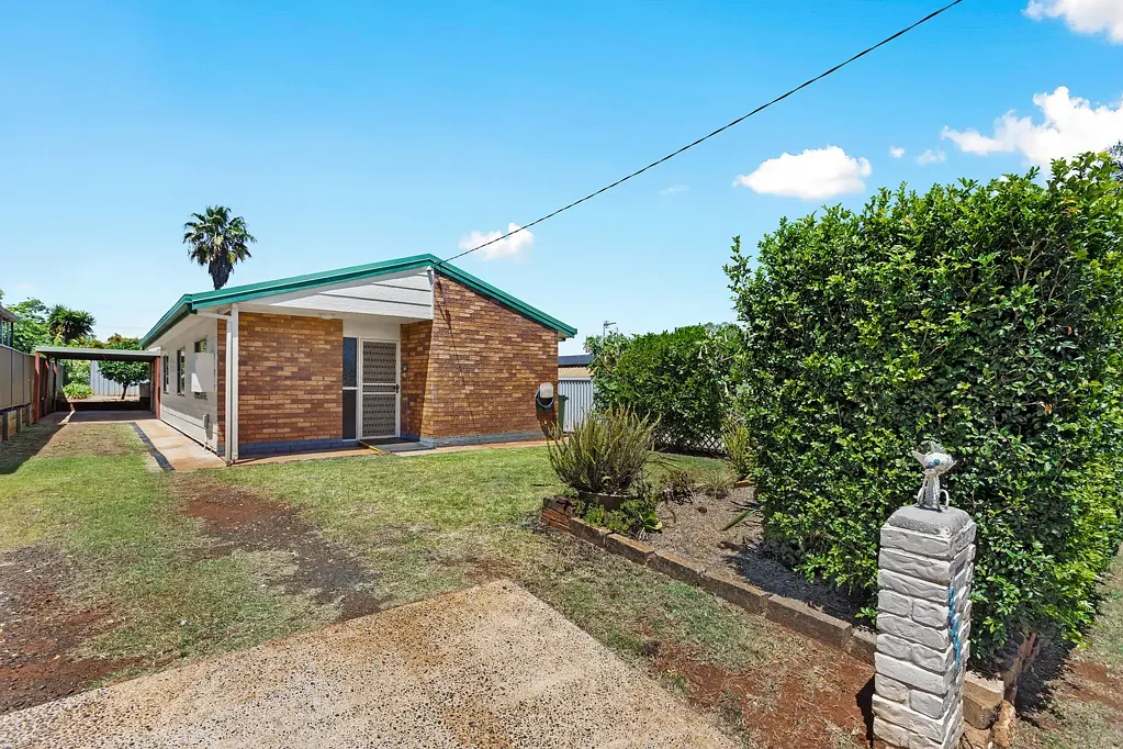 358A Alderley Street, Kearneys Spring, QLD 4350