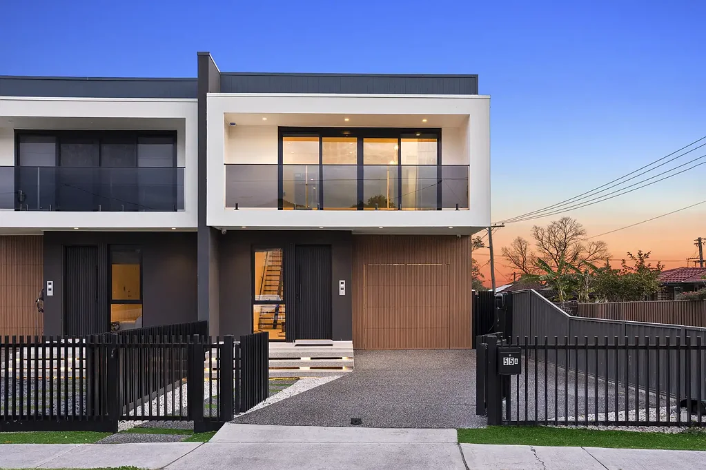 Fairfield West 5chambre Luxury Living | 5 Bedrooms | Premium Smart-Home