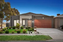 70 Crepe Avenue, Cranbourne West