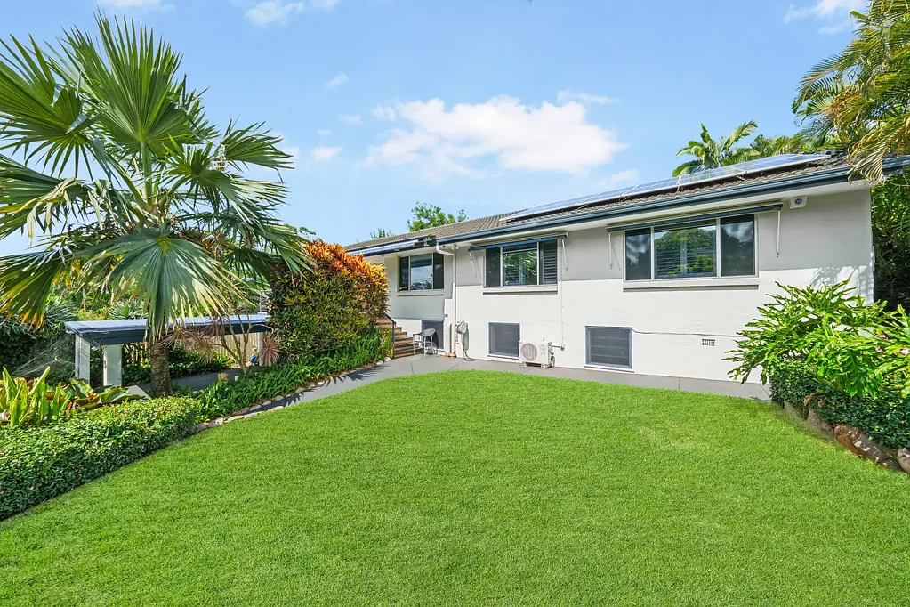 134 Marshall Lane, Kenmore, QLD 4069
