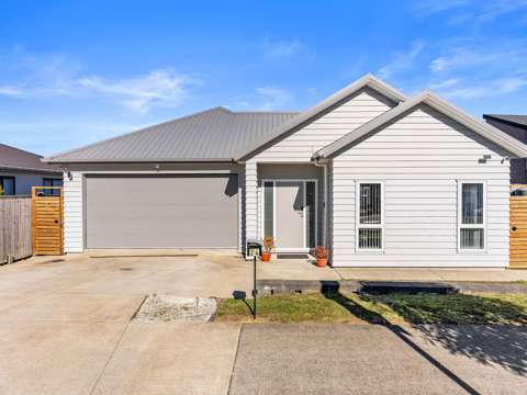 Papakura 4房  Modern Elegance Meets Effortless Living