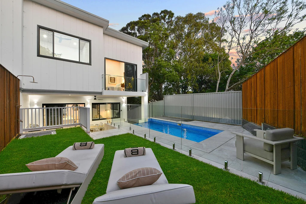 Chifley 5कमरा A Brand New Family Sanctuary of Architectural Sophistication & Enduring Style