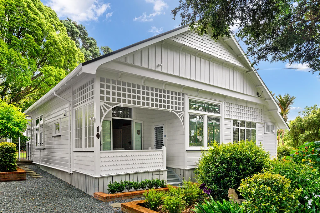 Regent 3房  Refined villa charm in the heart of Regent...