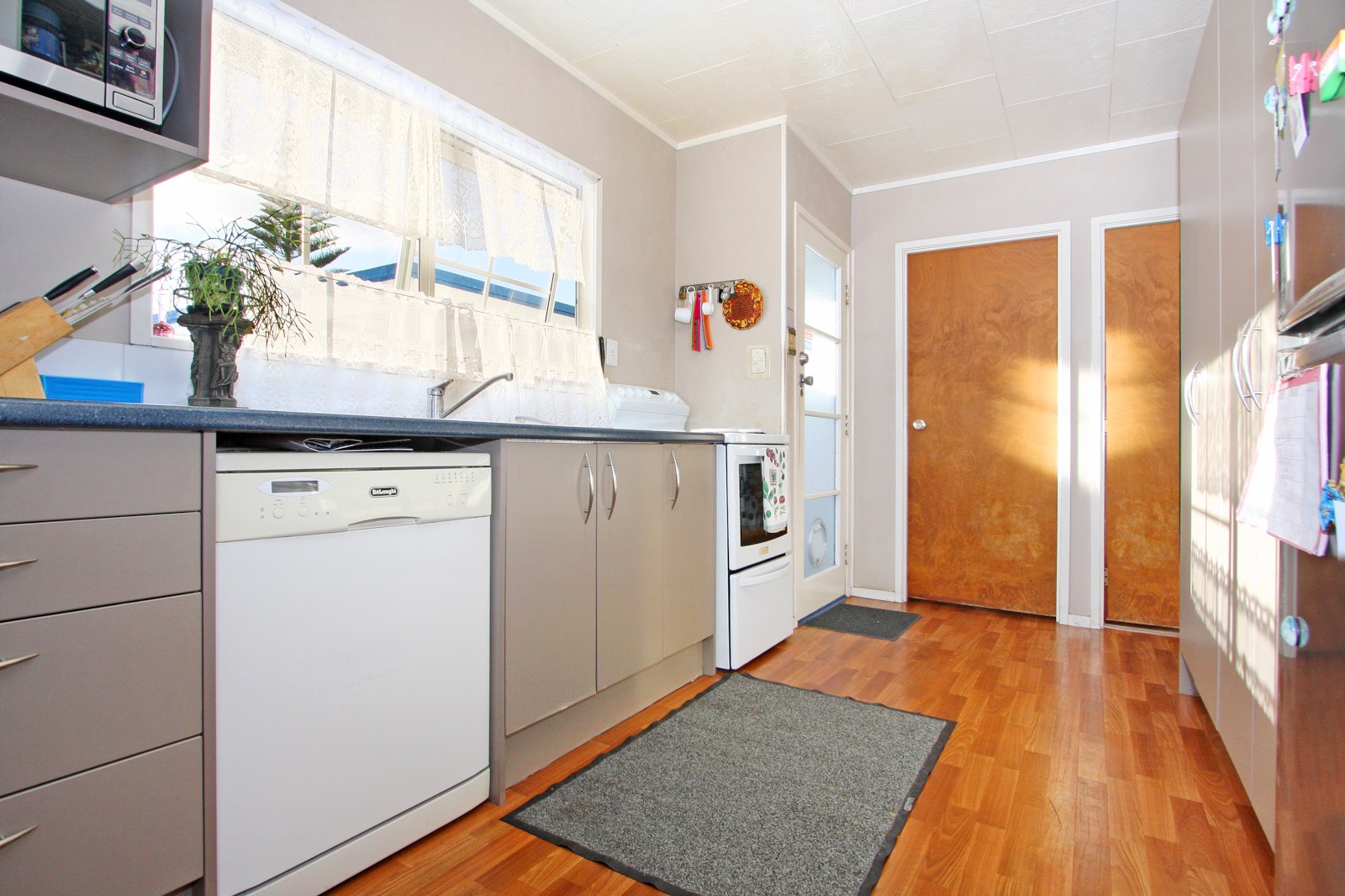 223 Mahia Road, Wattle Downs, Auckland - Manukau, 3 Schlafzimmer, 1 Badezimmer