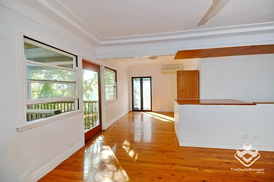 52 McCaul Street, Taringa, QLD 4068, 5 Bedrooms, 2 Bathrooms, House