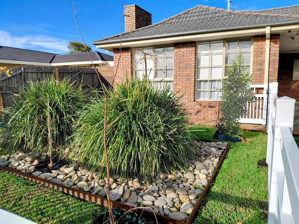 Updated Home in Kambrya & Brentwood Park School Zone Location
