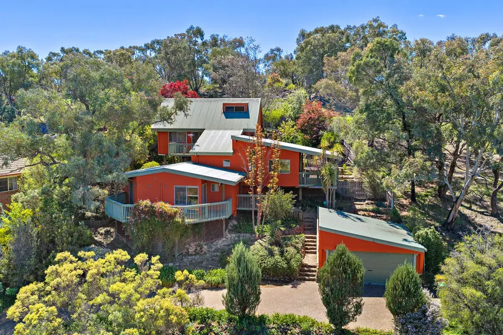 Calwell 5 Bedroom A Treehouse in the Hills — An Architectural Pole Home with Views