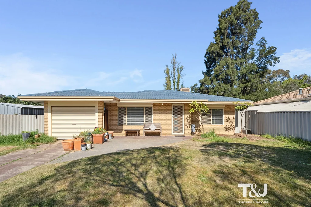 3 Bobtail Close, Brookdale, WA 6112