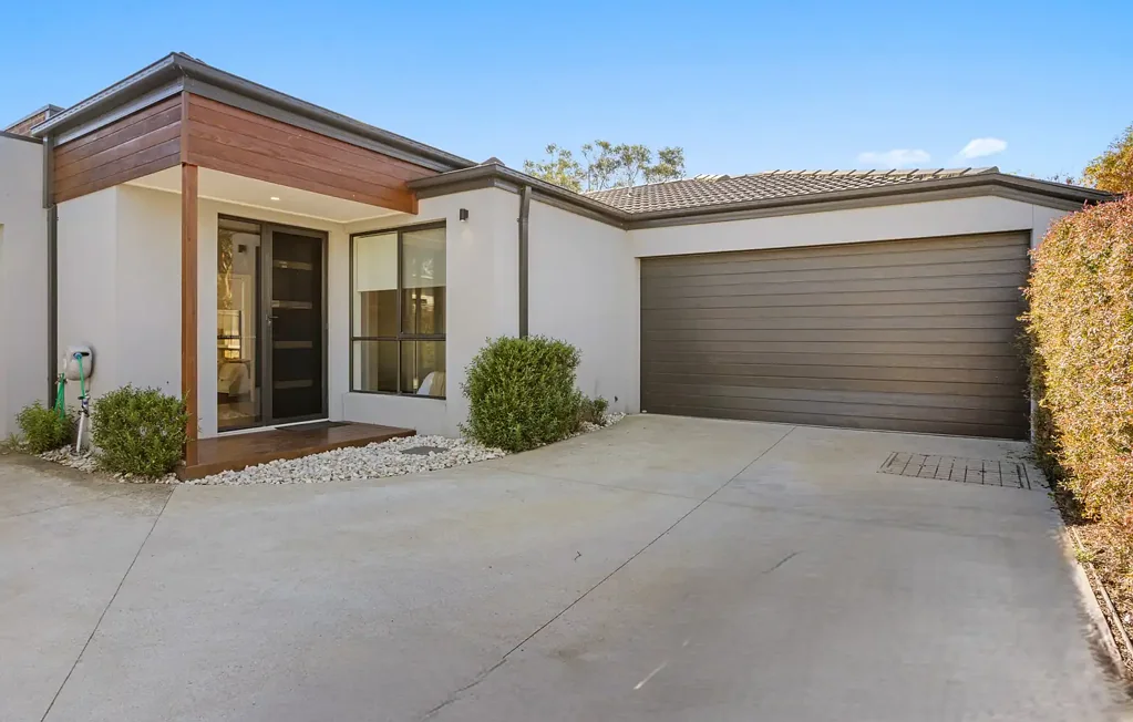 2/13 Station Street, Somerville, VIC 3912