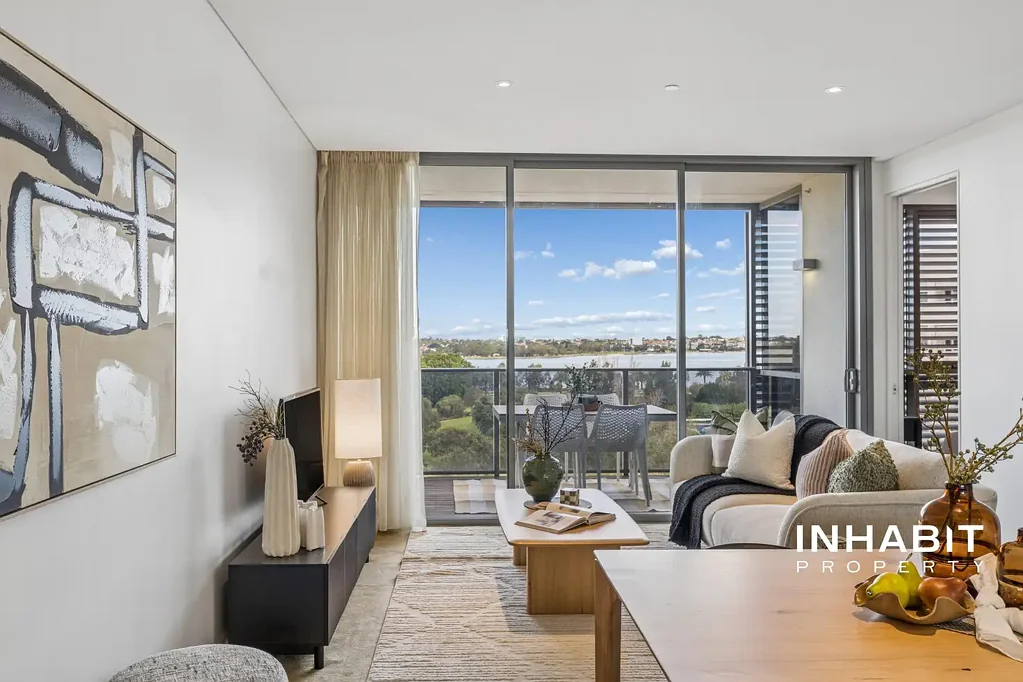 East Perth 2房  Be the Friend With the Views!