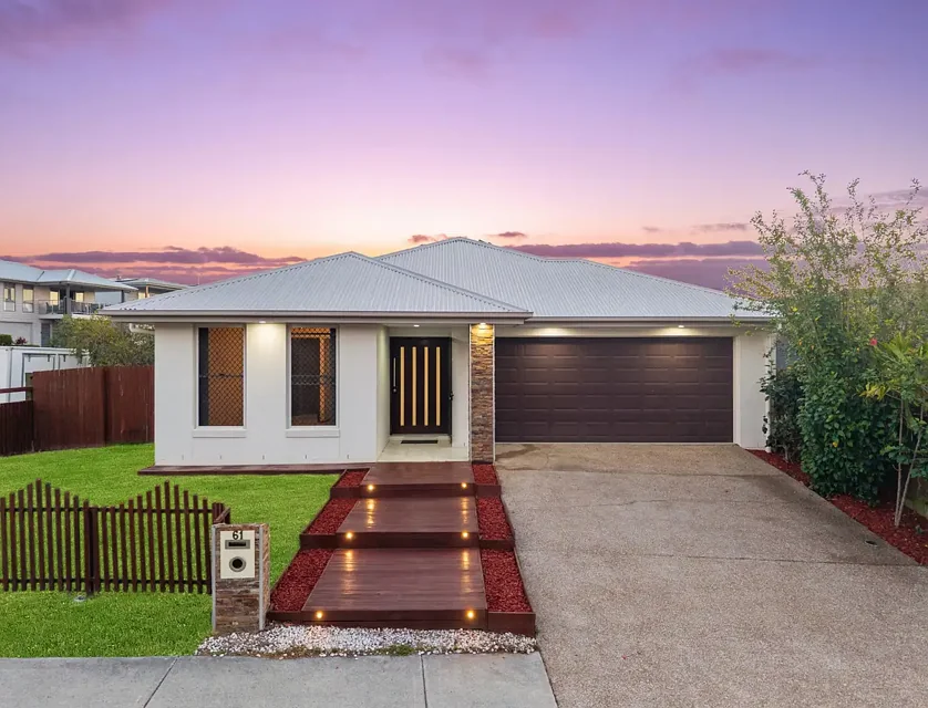 18 Radiata Way, Spring Mountain, QLD 4300, 4 ਕਮਰੇ, 2 ਬਾਥਰੂਮ, House