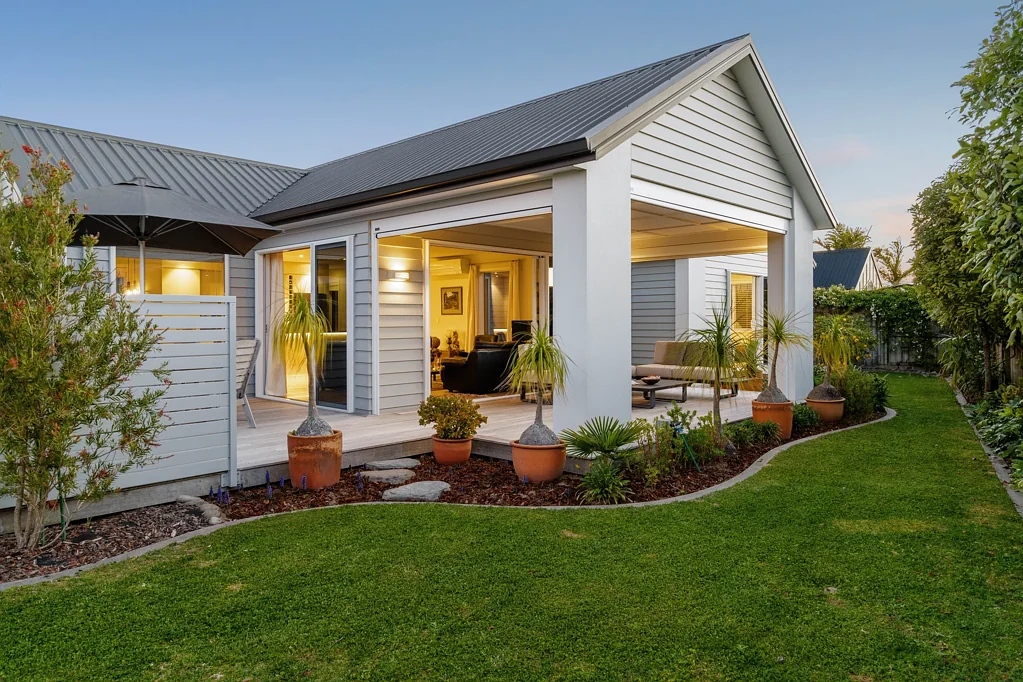 Papamoa 4 Bedroom Quietly Impressive