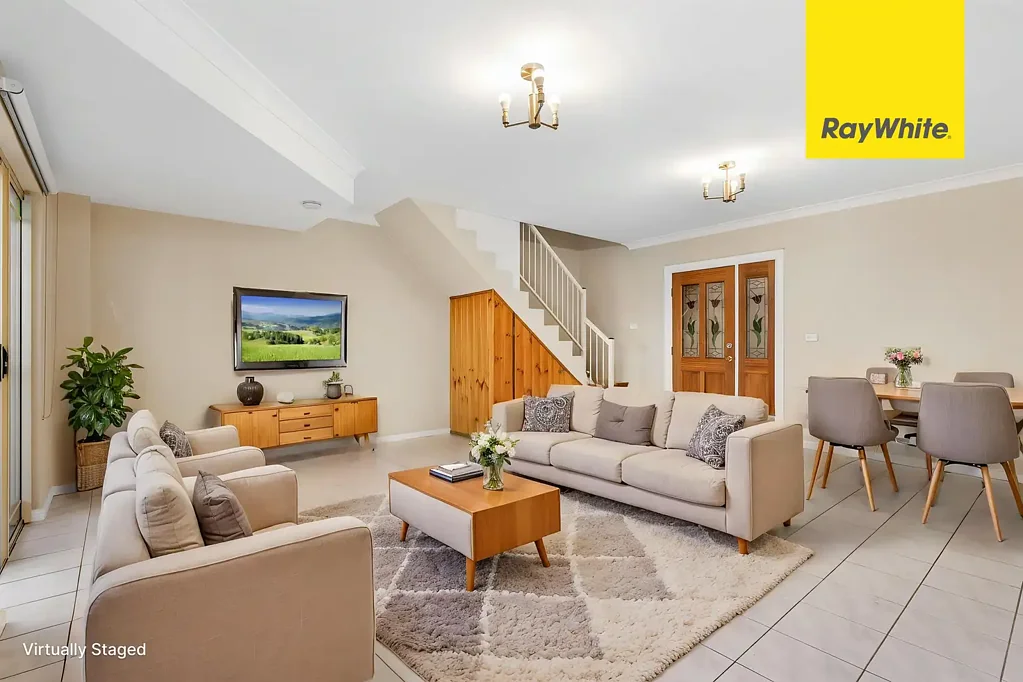 Croydon Park 2침실 SPACIOUS FULL BRICK TOWNHOUSE WITH DOUBLE GARAGE