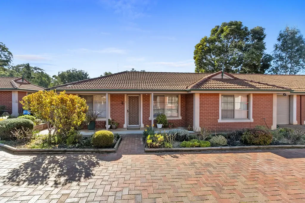 Clare 3Zimmer Beautifully Maintained 3-Bedroom Home in a Quiet Clare Location
