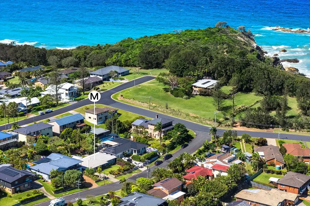 15 Canomie Street, Sapphire Beach, NSW 2450