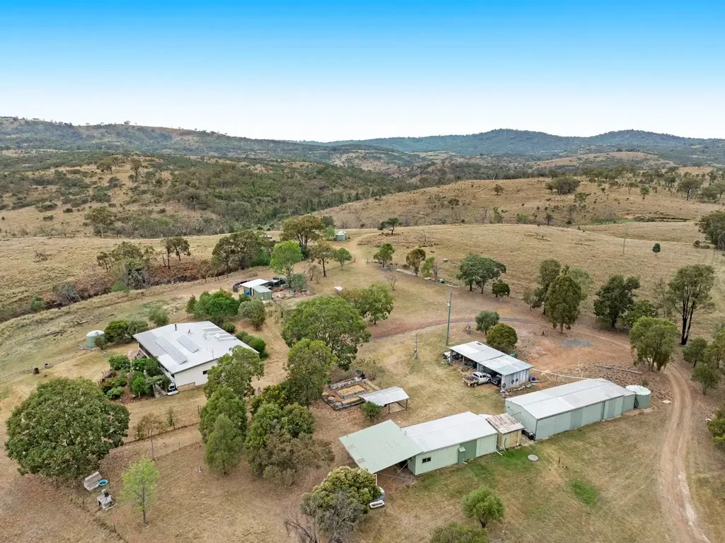 Silverwood “KANGARILLA” – Scenic Southern Downs Lifestyle On 152 Acres
