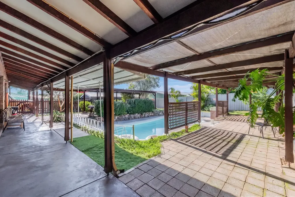 Swan View 3房  Your Own Backyard Oasis in Swan View