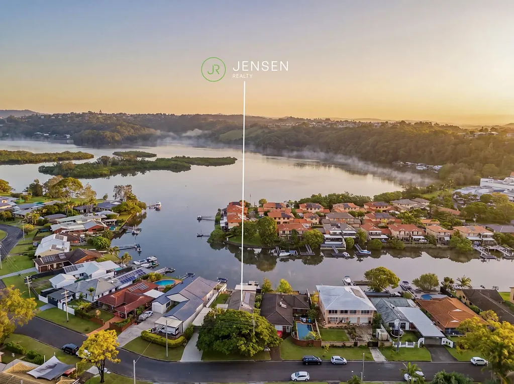 Tweed Heads West 3chambre Sensational Deep Waterfront Home - Ocean Access!