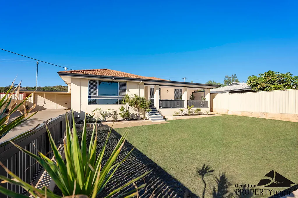 30 Roebuck Street, Mahomets Flats, WA 6530