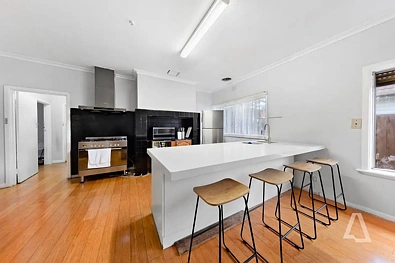 96 View Street, St Albans, VIC 3021, 3房, 2浴, House