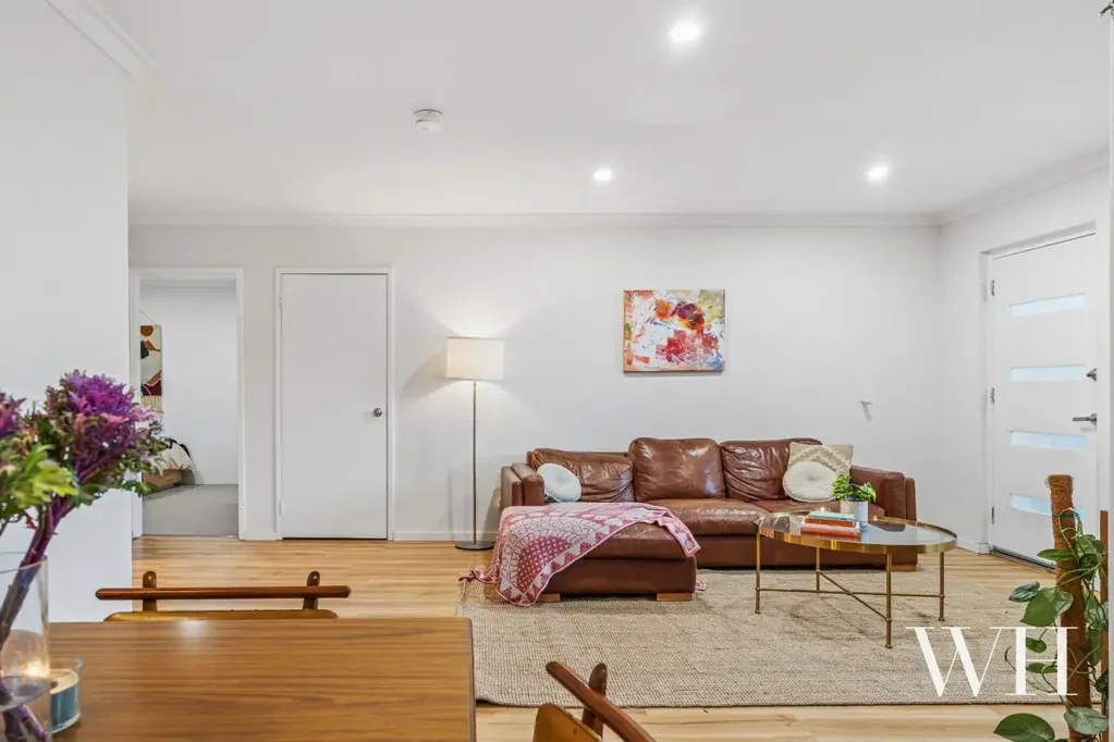 Bicton 2房  Peaceful, Practical & Perfectly Positioned