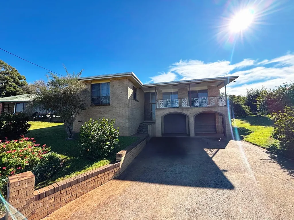 8 Vernor Place, Kingaroy, QLD 4610