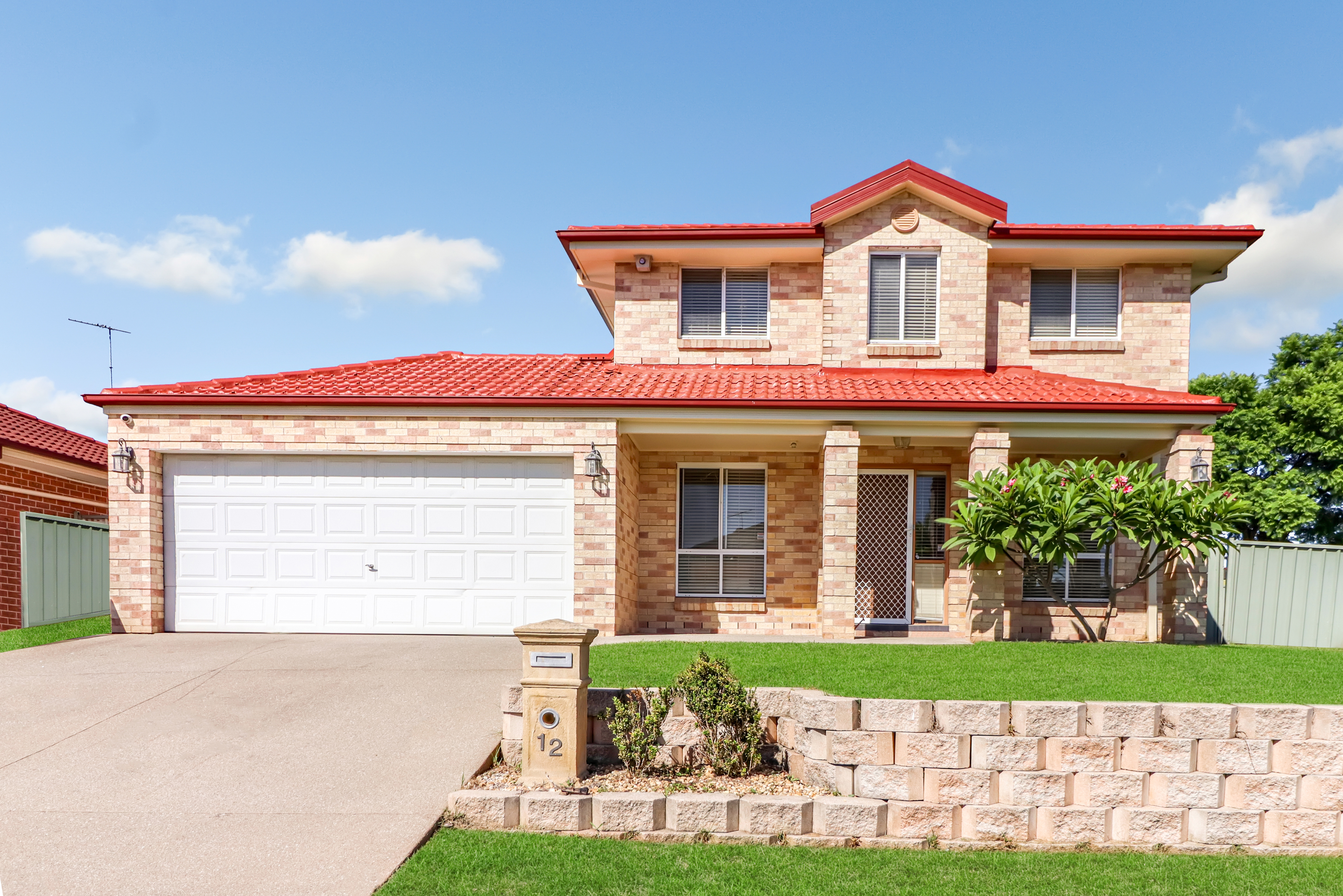 12 WARINGA CR, GLENMORE PARK NSW 2745, 0 침실, 0 욕실, House