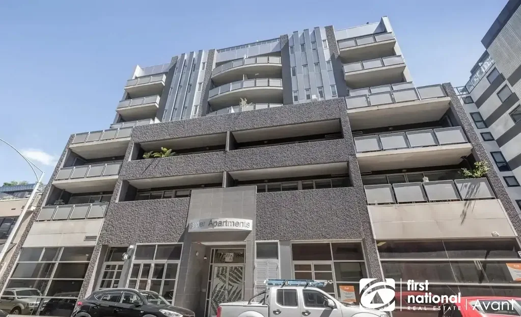 South Yarra 2غرفة نوم Stylish Urban Living in the Heart of South Yarra