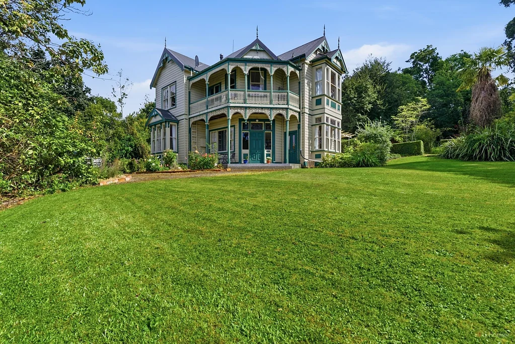 Geraldine 6બેડરૂમ Forest Manor