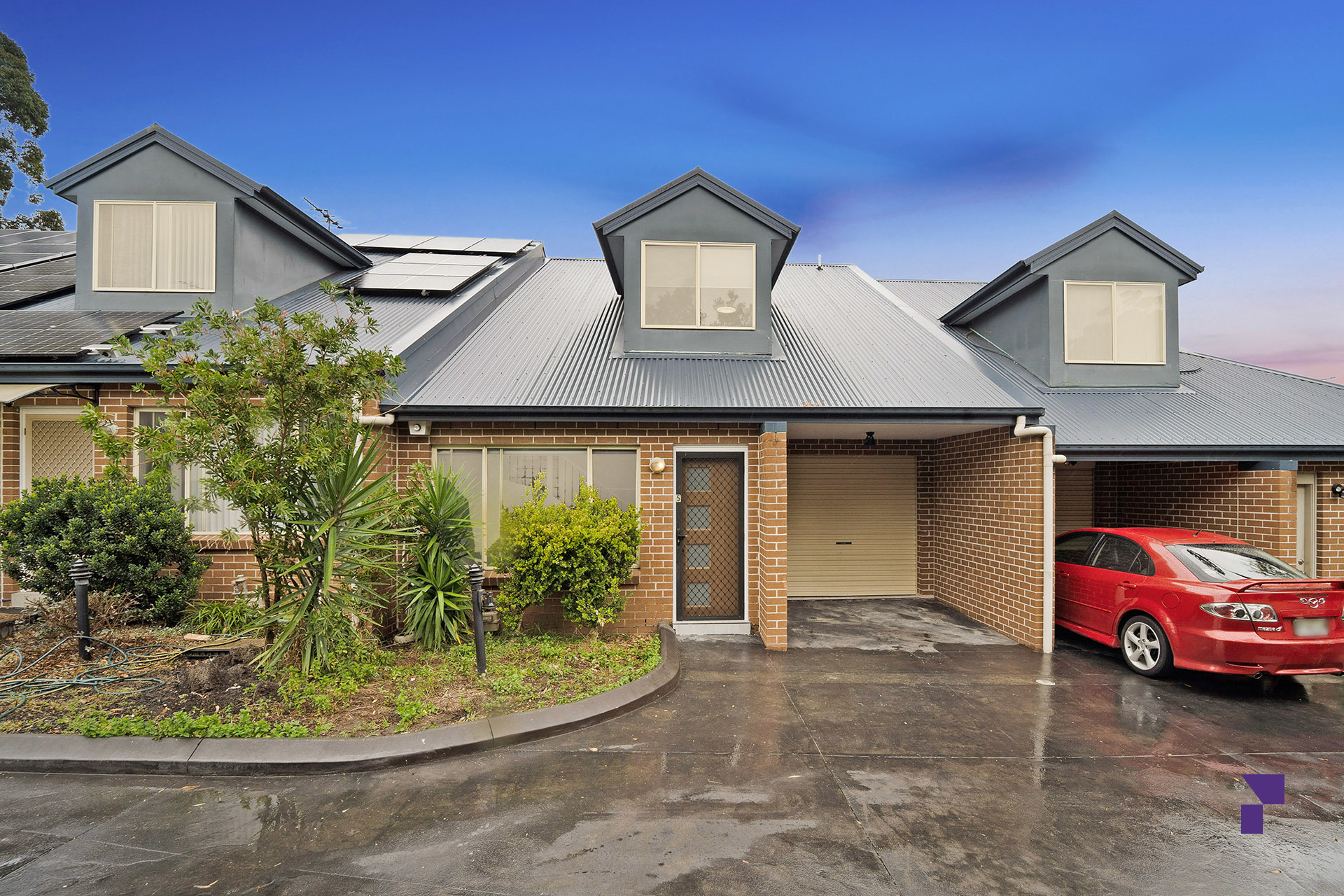 UNIT 5 98 JAMES ST, PUNCHBOWL NSW 2196, 0部屋, 0バスルーム, Townhouse