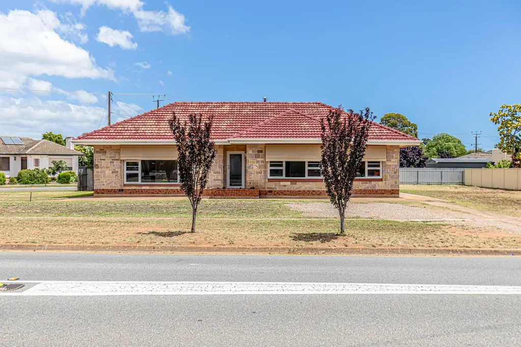 Salisbury 4房  Exclusive Dress Circle Opportunity on Rare 1,263sqm Corner  Allotment